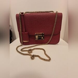 EUC Henri Bendel Red Saffiano Leather Waldorf Crossbody Convertible w/Gold Chain